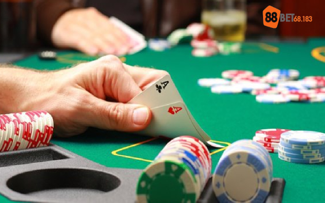 Cách chơi Poker dễ hiểu