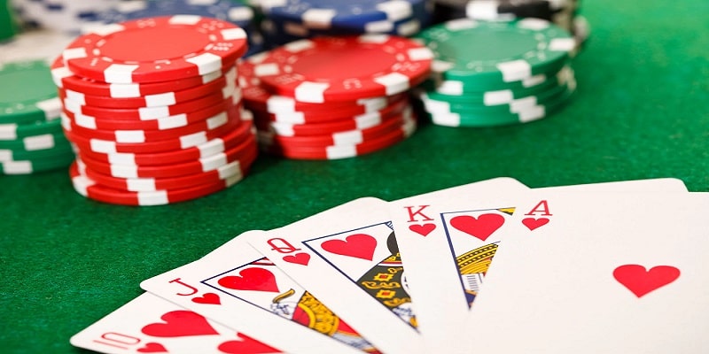 Luật Chơi Bài Poker Dễ Hiểu Nhất Cho Mọi Người Tham Khảo